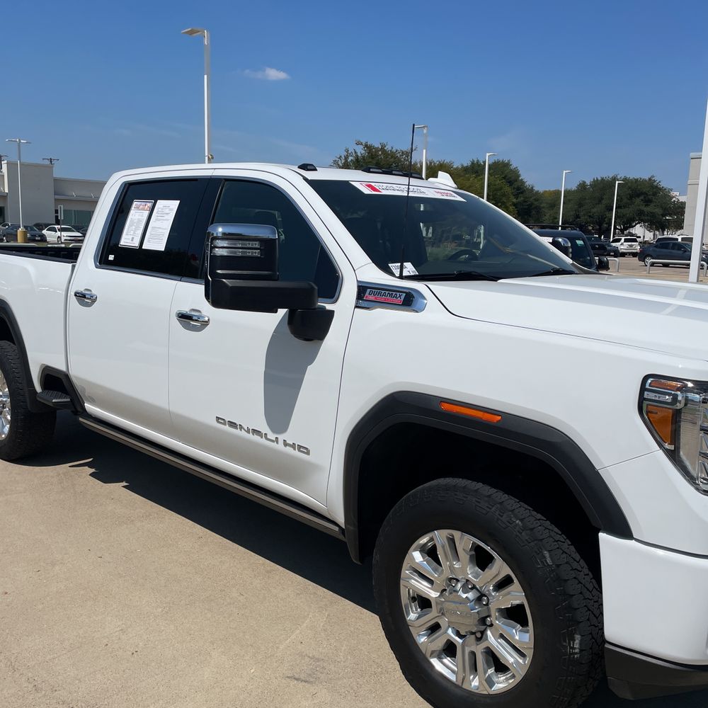 2023 GMC Sierra 2500HD Denali