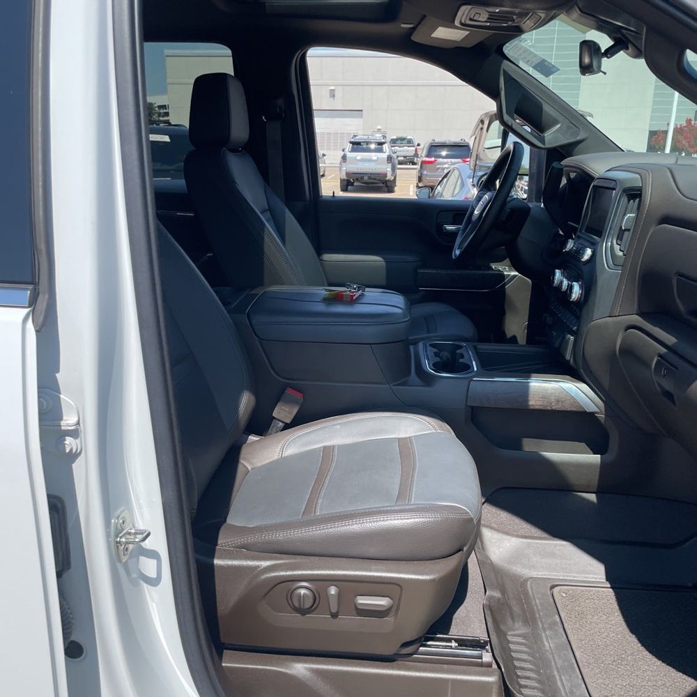 2023 GMC Sierra 2500HD Denali