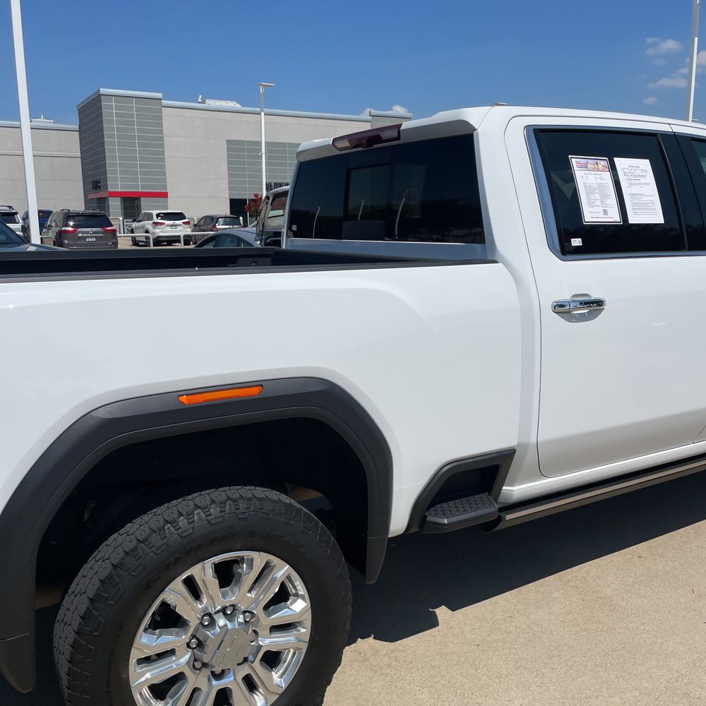 2023 GMC Sierra 2500HD Denali