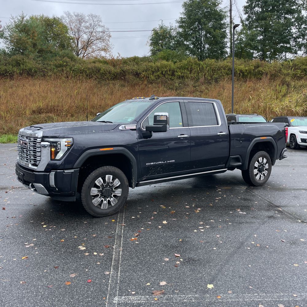 2024 GMC Sierra 2500HD Denali