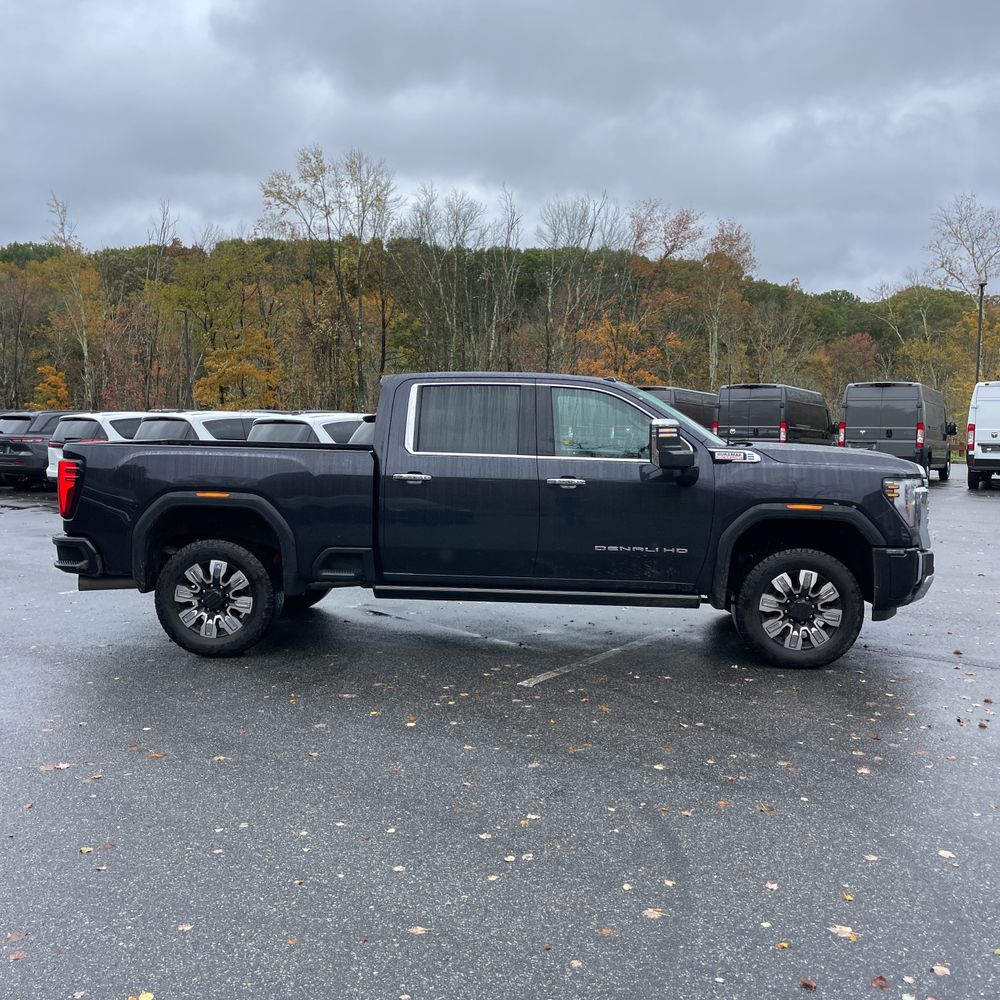 2024 GMC Sierra 2500HD Denali