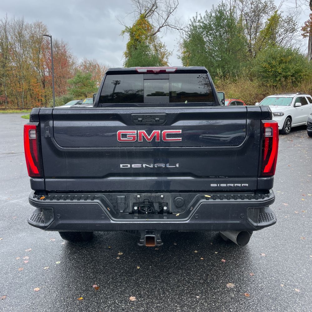 2024 GMC Sierra 2500HD Denali