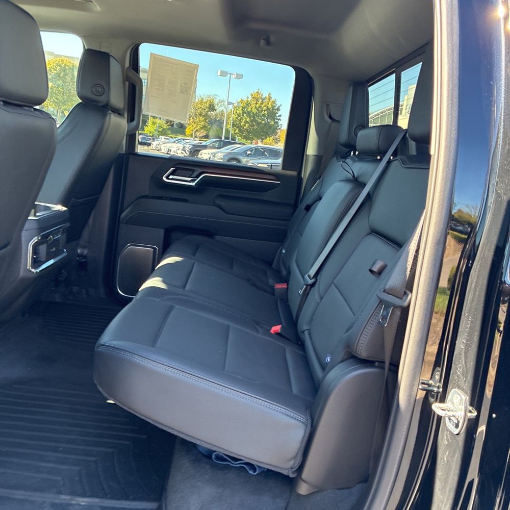2024 GMC Sierra 2500HD Denali