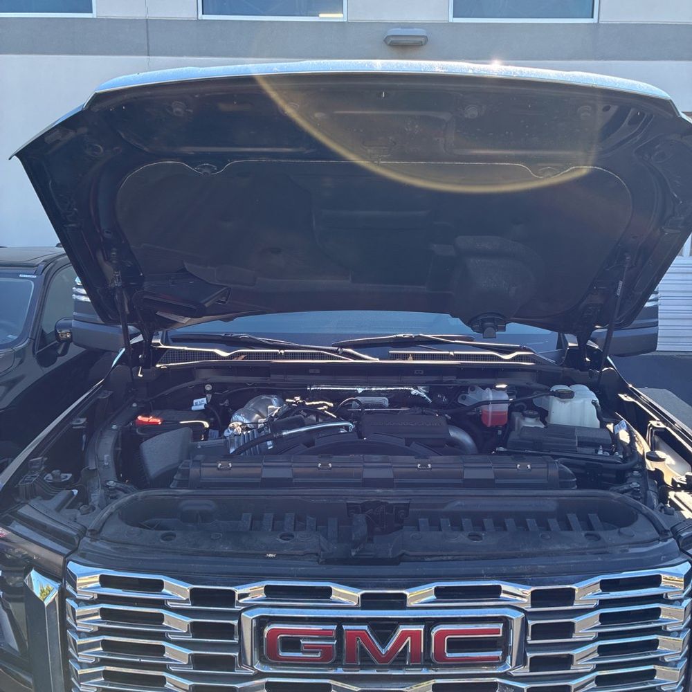 2024 GMC Sierra 2500HD Denali