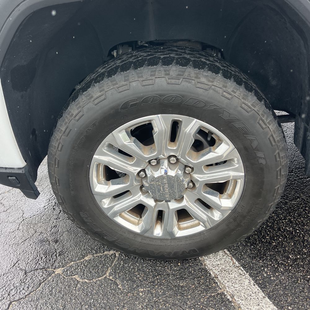 2023 GMC Sierra 2500HD Denali