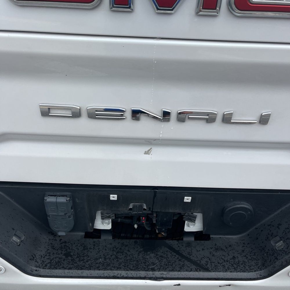 2023 GMC Sierra 2500HD Denali