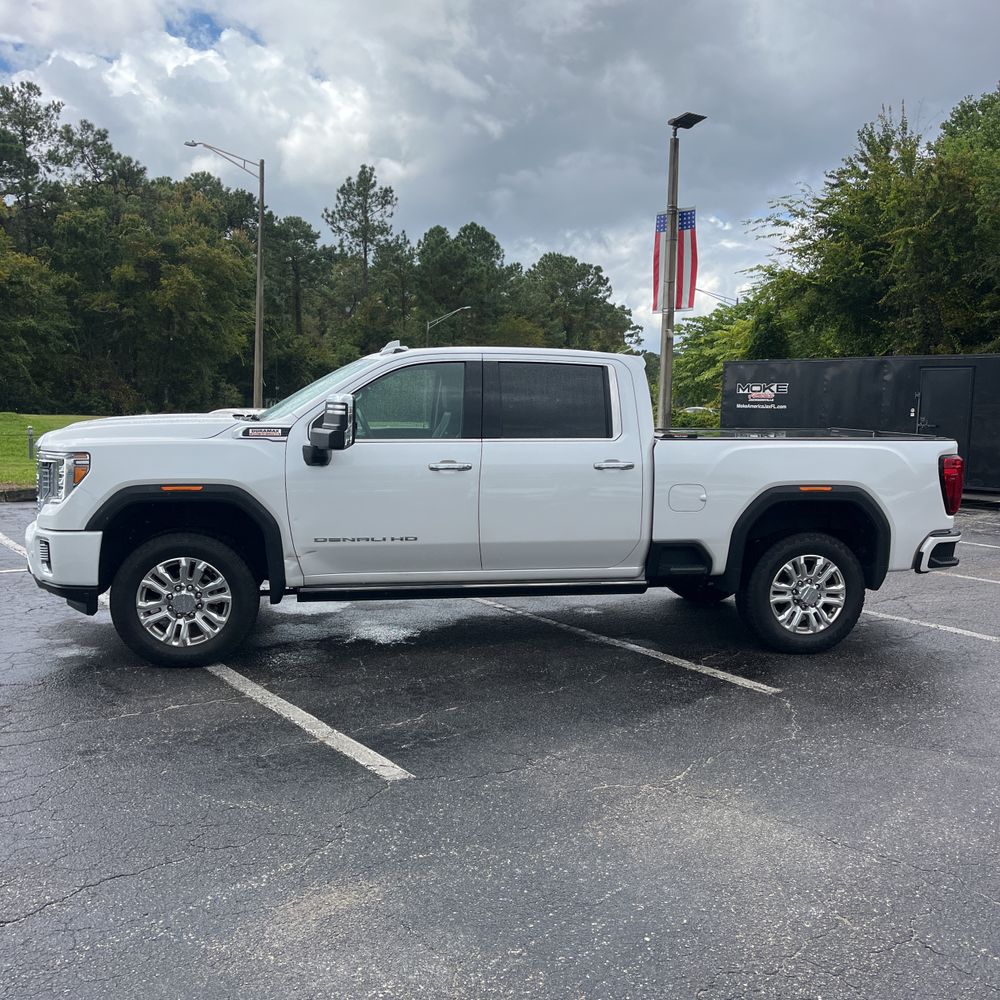 2023 GMC Sierra 2500HD Denali
