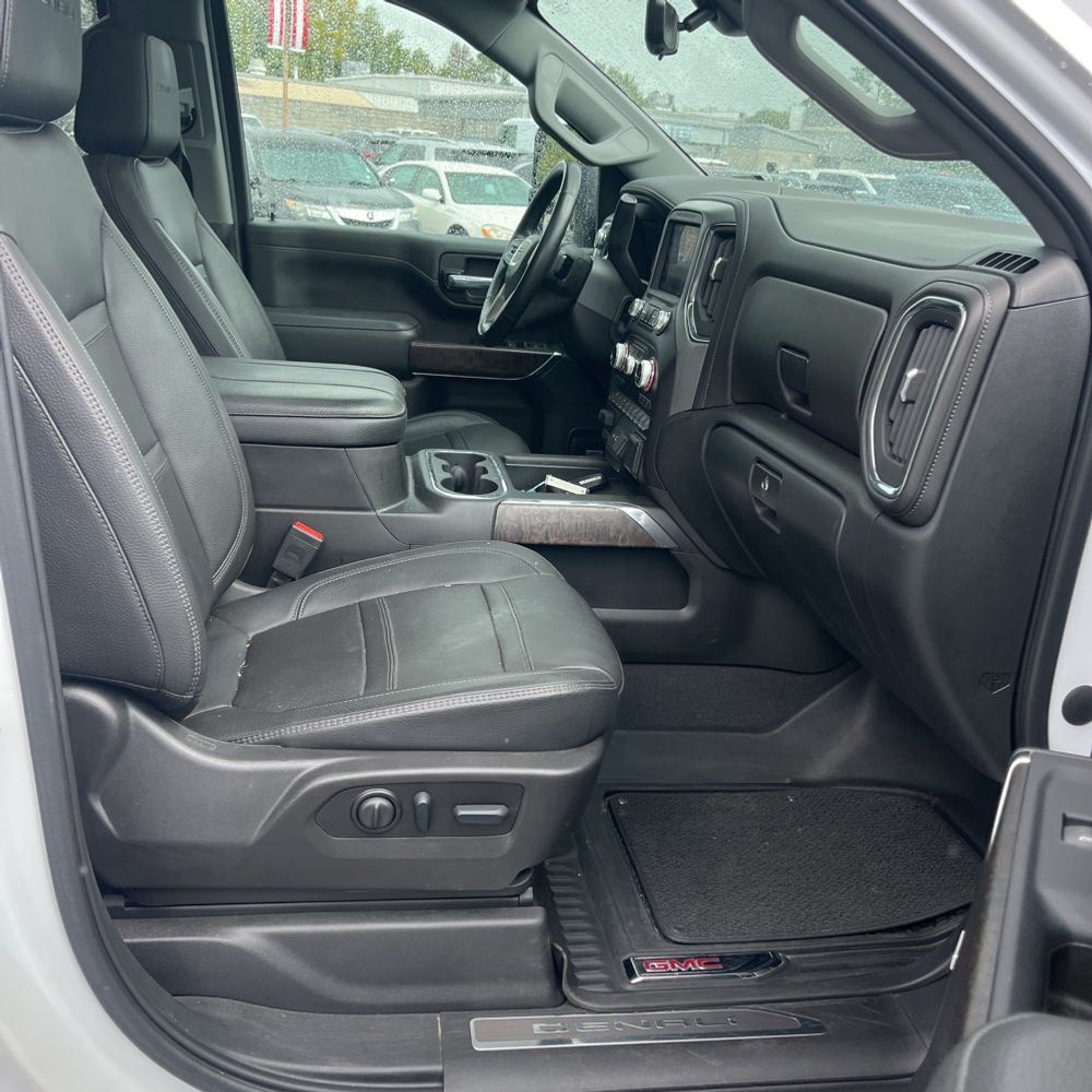 2023 GMC Sierra 2500HD Denali