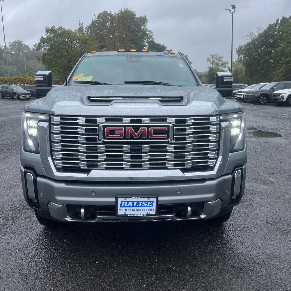 2024 GMC Sierra 2500HD Denali