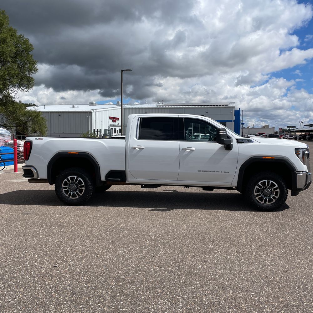 2024 GMC Sierra 3500 SLE