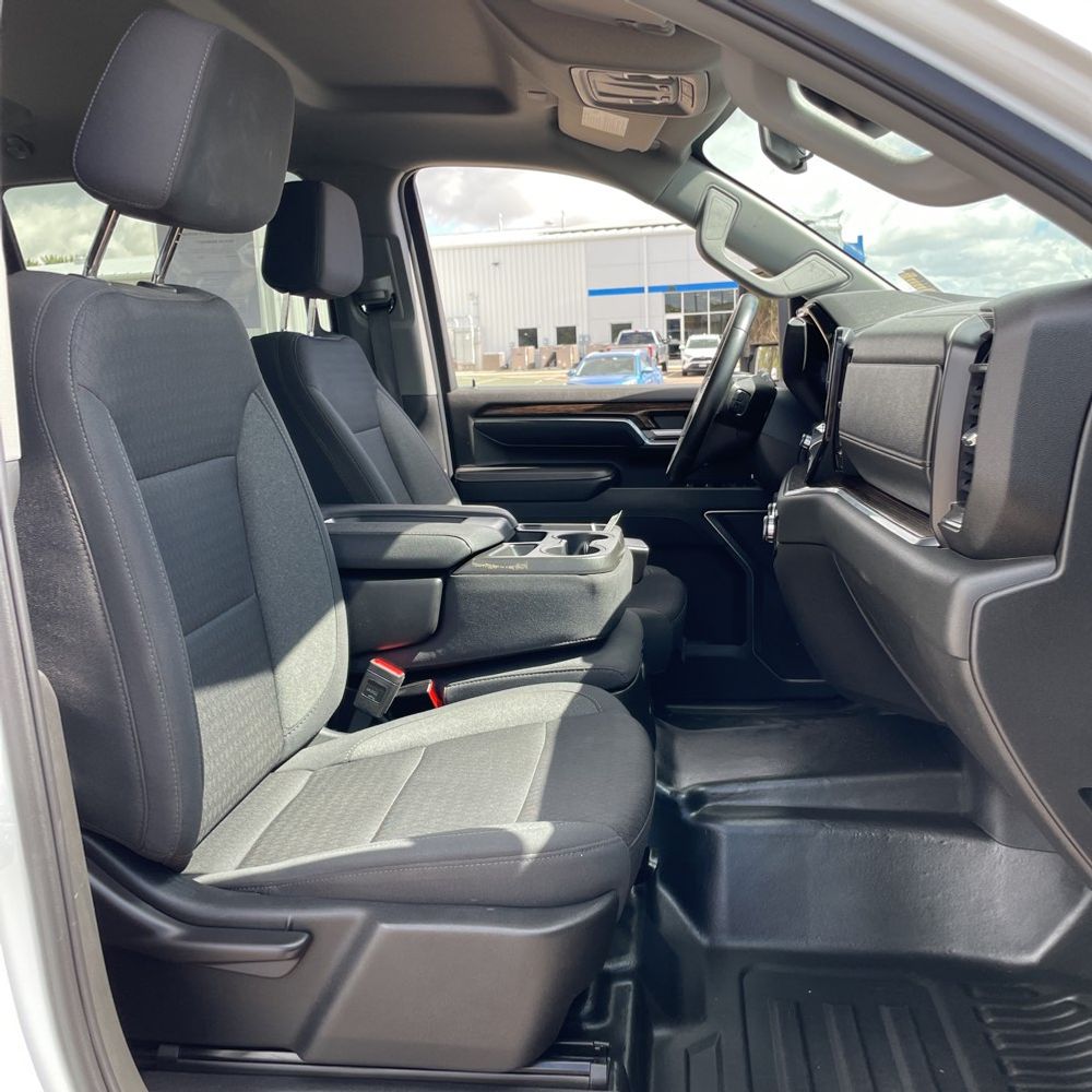 2024 GMC Sierra 3500 SLE