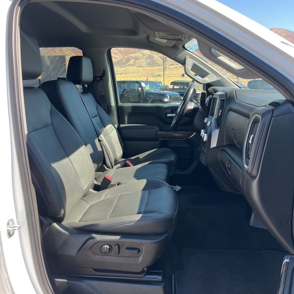 2022 GMC Sierra 3500 SLT