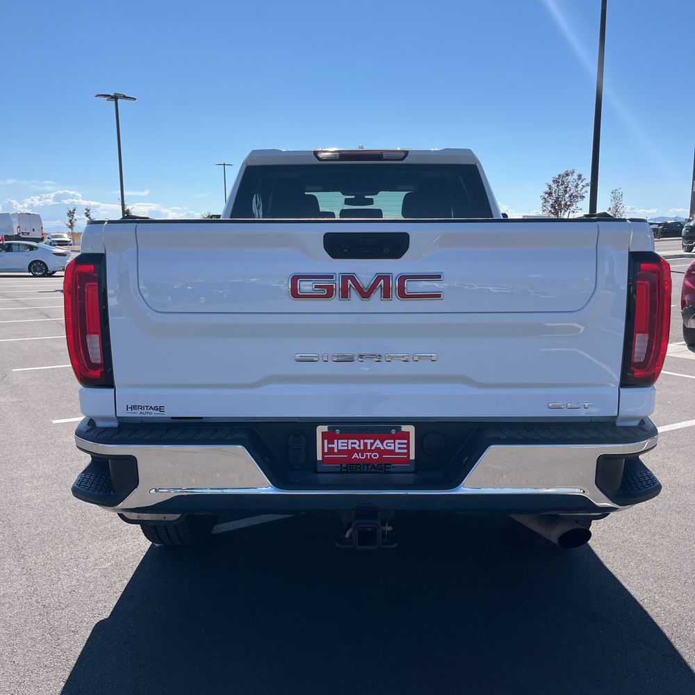 2022 GMC Sierra 3500 SLT
