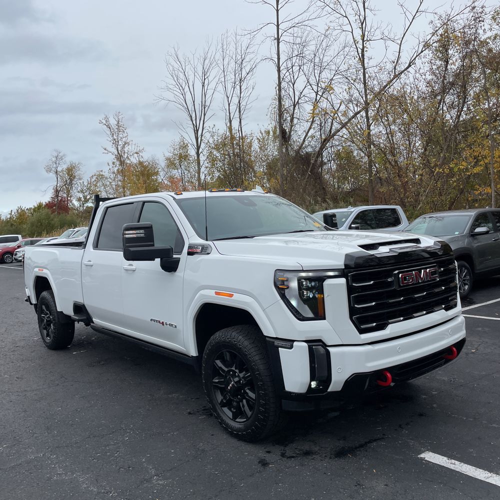 2024 GMC Sierra 3500HD AT4