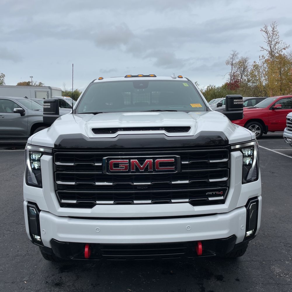 2024 GMC Sierra 3500HD AT4