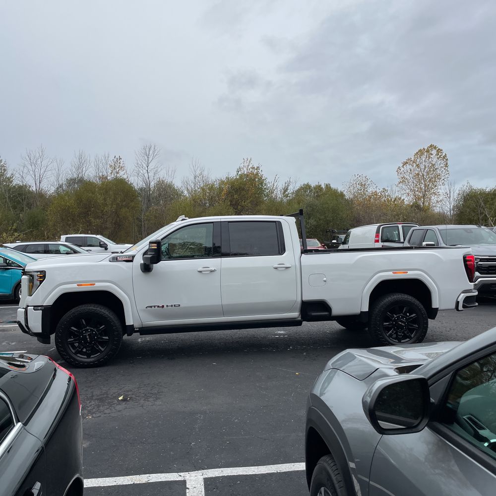 2024 GMC Sierra 3500HD AT4