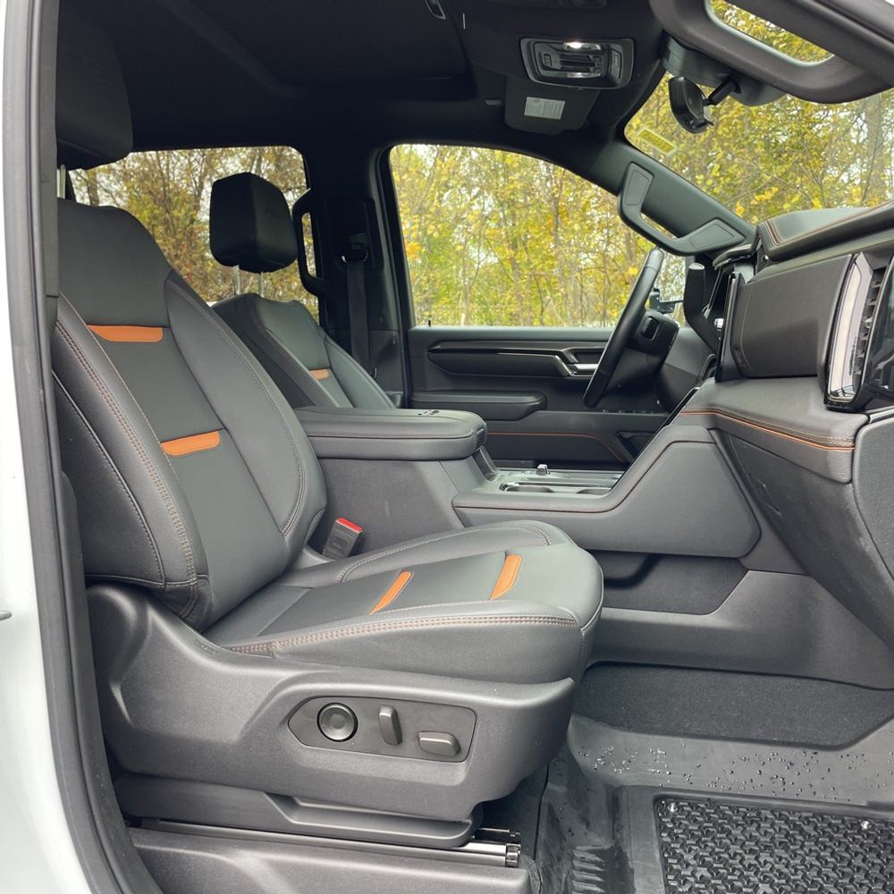2024 GMC Sierra 3500HD AT4