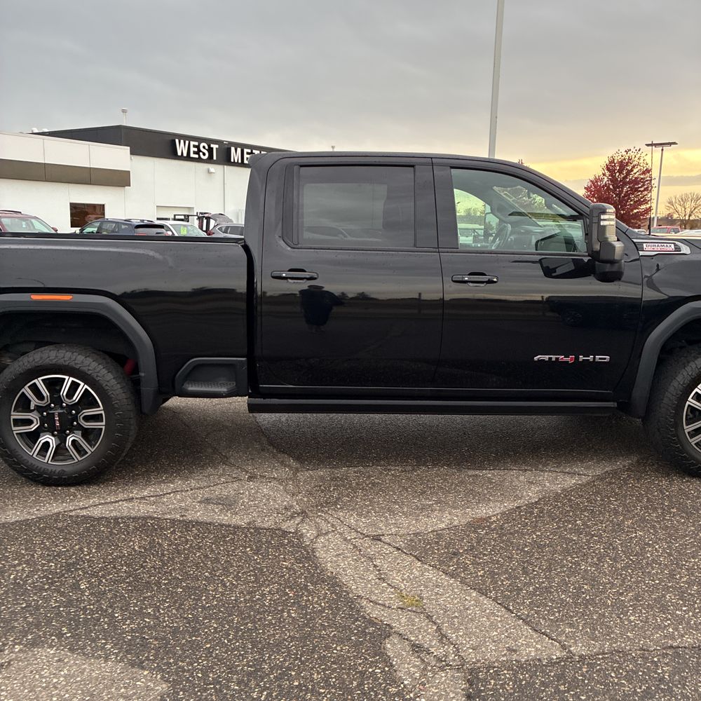 2022 GMC Sierra 3500HD AT4