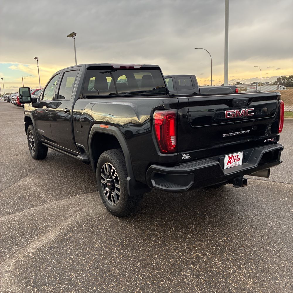 2022 GMC Sierra 3500HD AT4