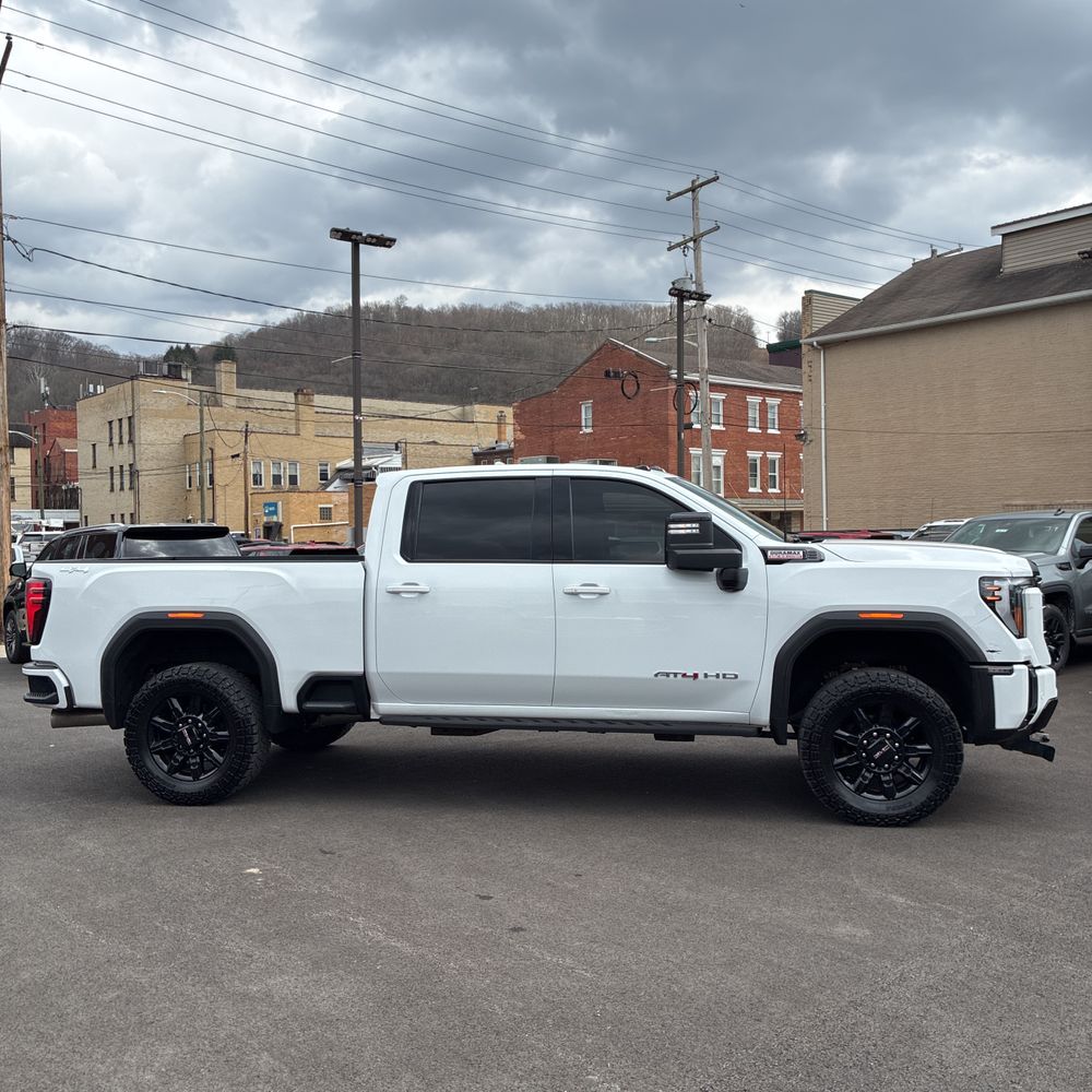 2024 GMC Sierra 3500HD AT4