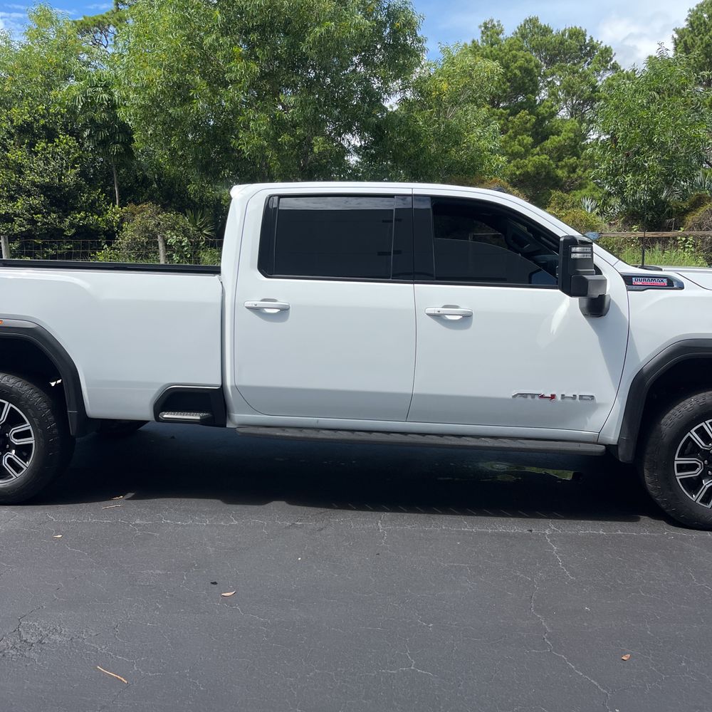 2023 GMC Sierra 3500HD AT4