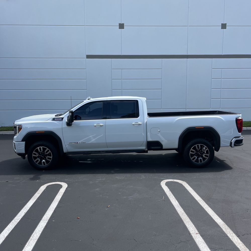 2023 GMC Sierra 3500HD AT4