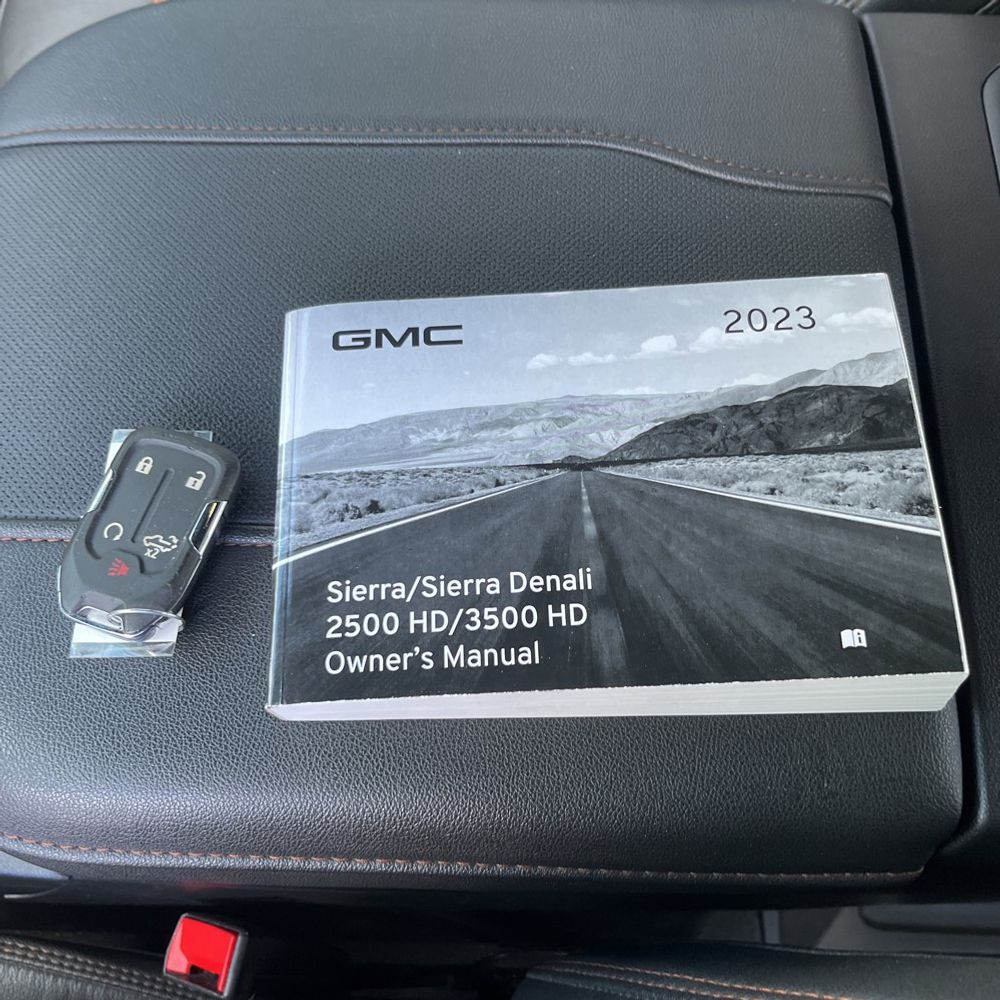 2023 GMC Sierra 3500HD AT4