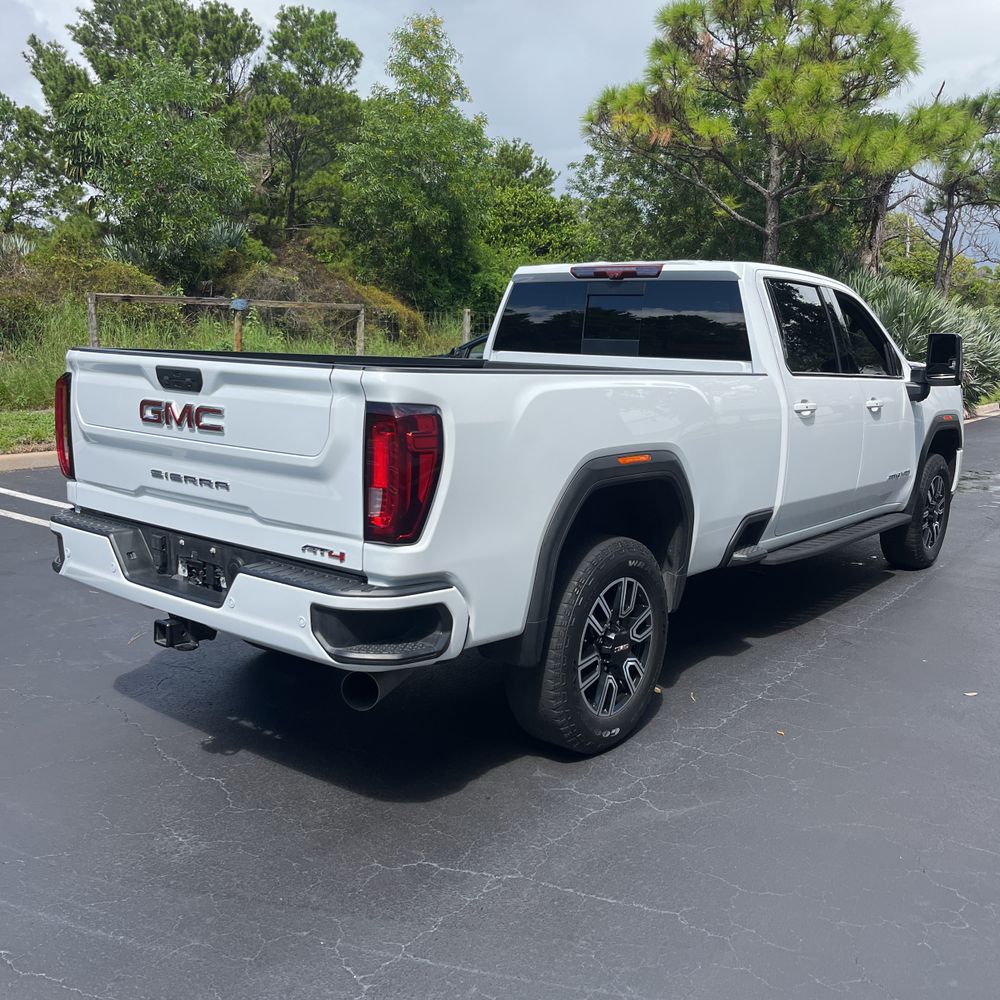 2023 GMC Sierra 3500HD AT4