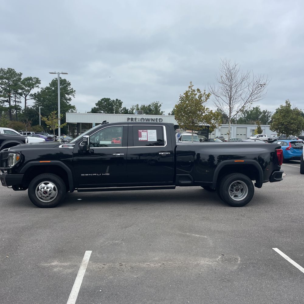2022 GMC Sierra 3500HD Denali