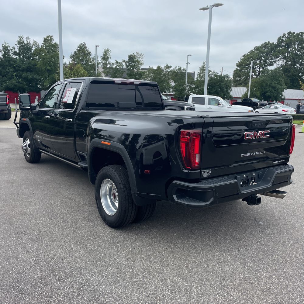 2022 GMC Sierra 3500HD Denali