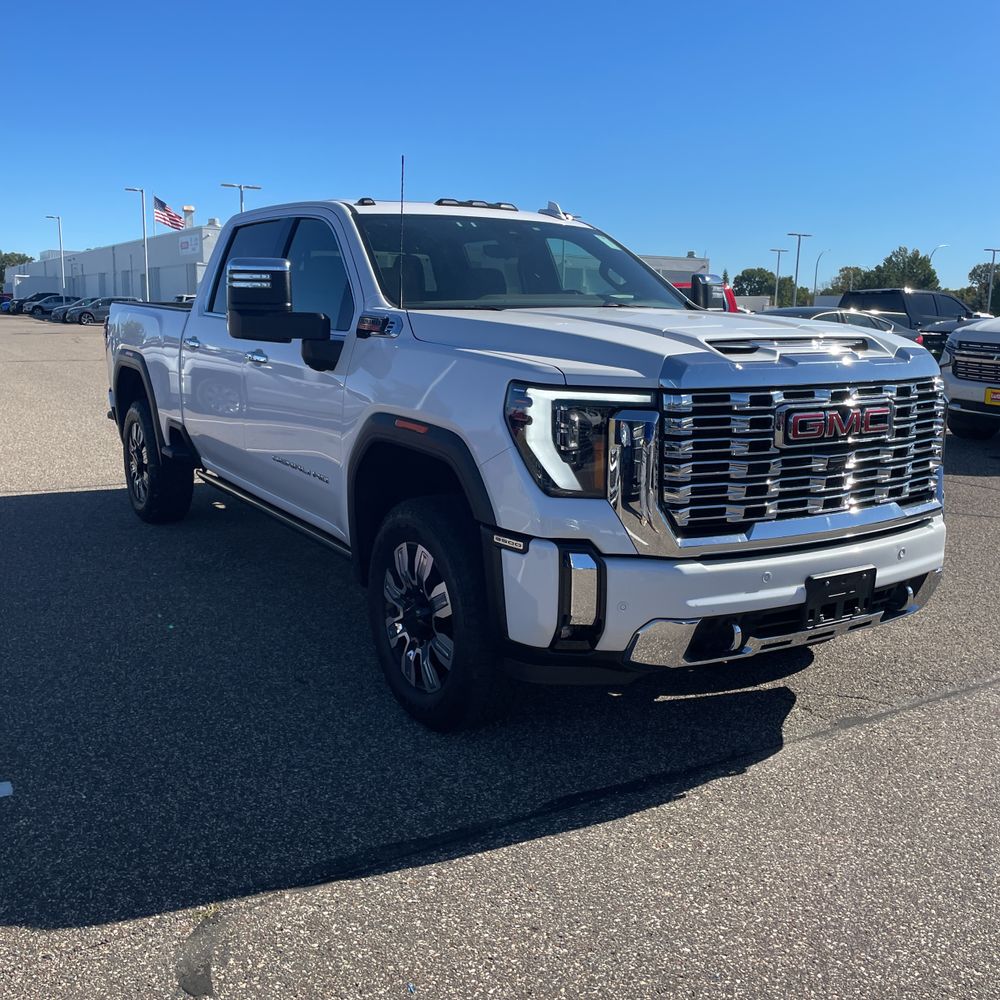 2024 GMC Sierra 3500HD Denali