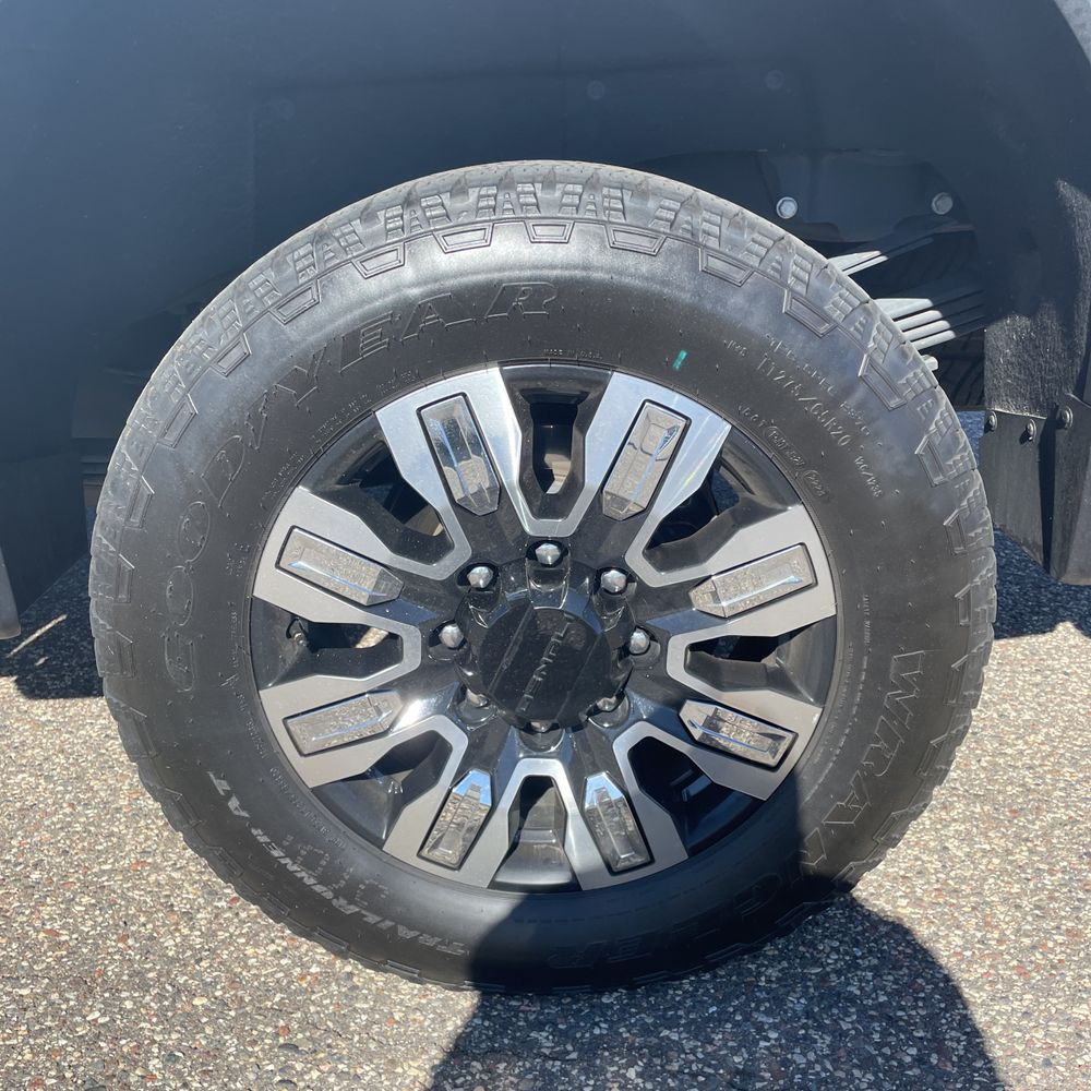 2024 GMC Sierra 3500HD Denali