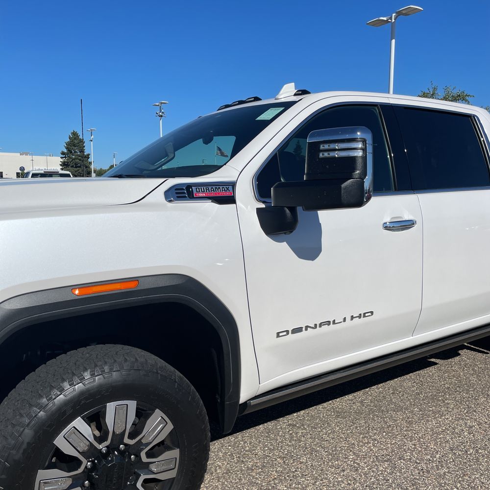 2024 GMC Sierra 3500HD Denali