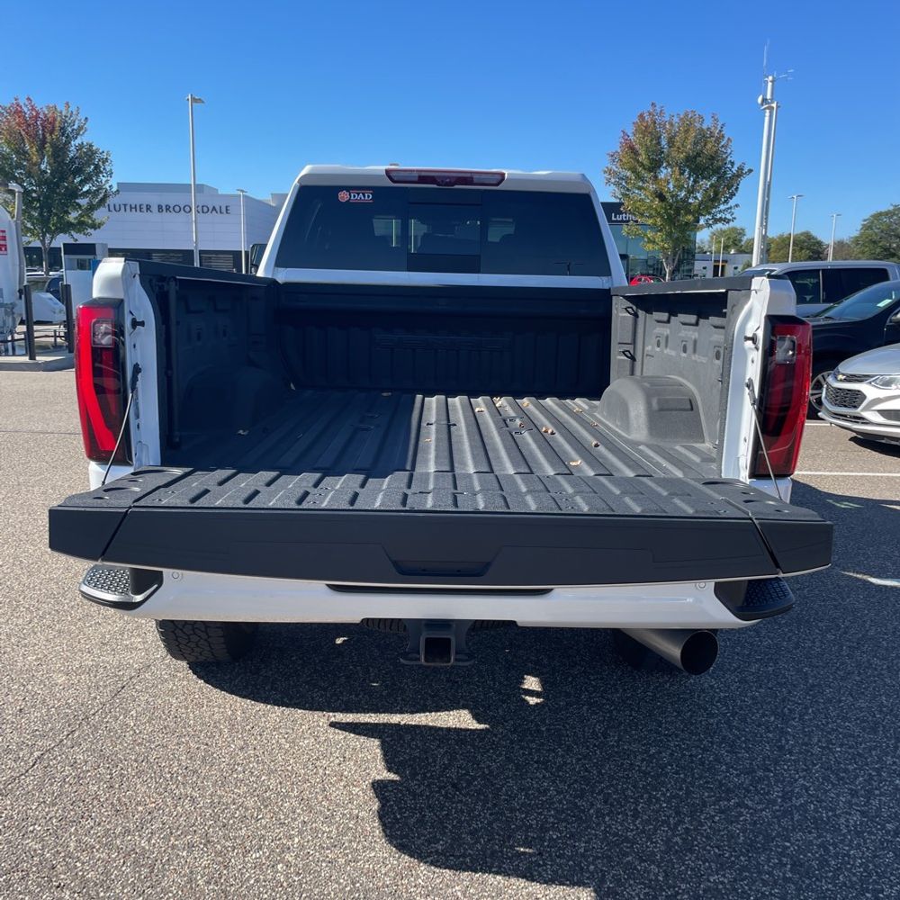 2024 GMC Sierra 3500HD Denali