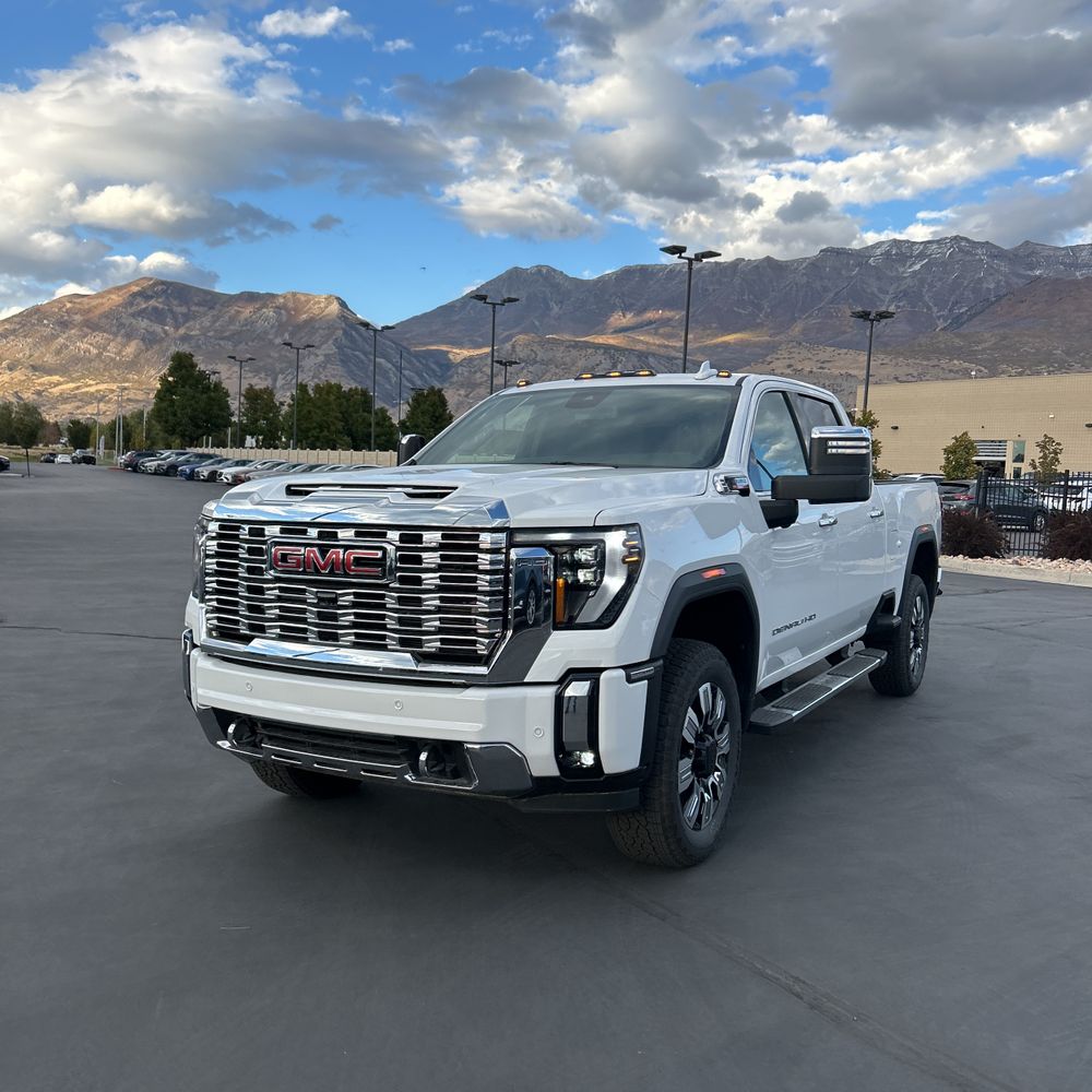 2024 GMC Sierra 3500 Denali