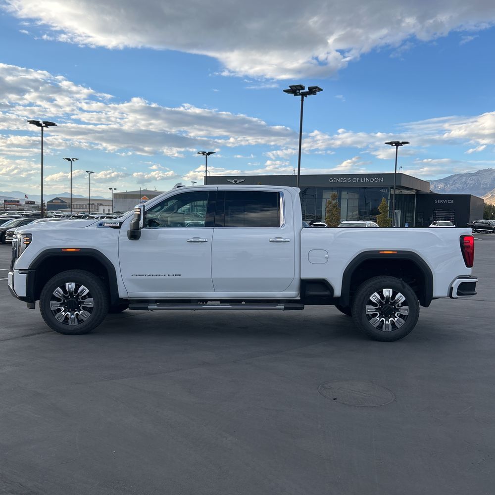 2024 GMC Sierra 3500 Denali