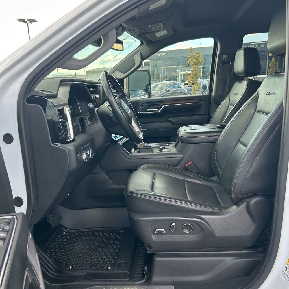 2024 GMC Sierra 3500 Denali