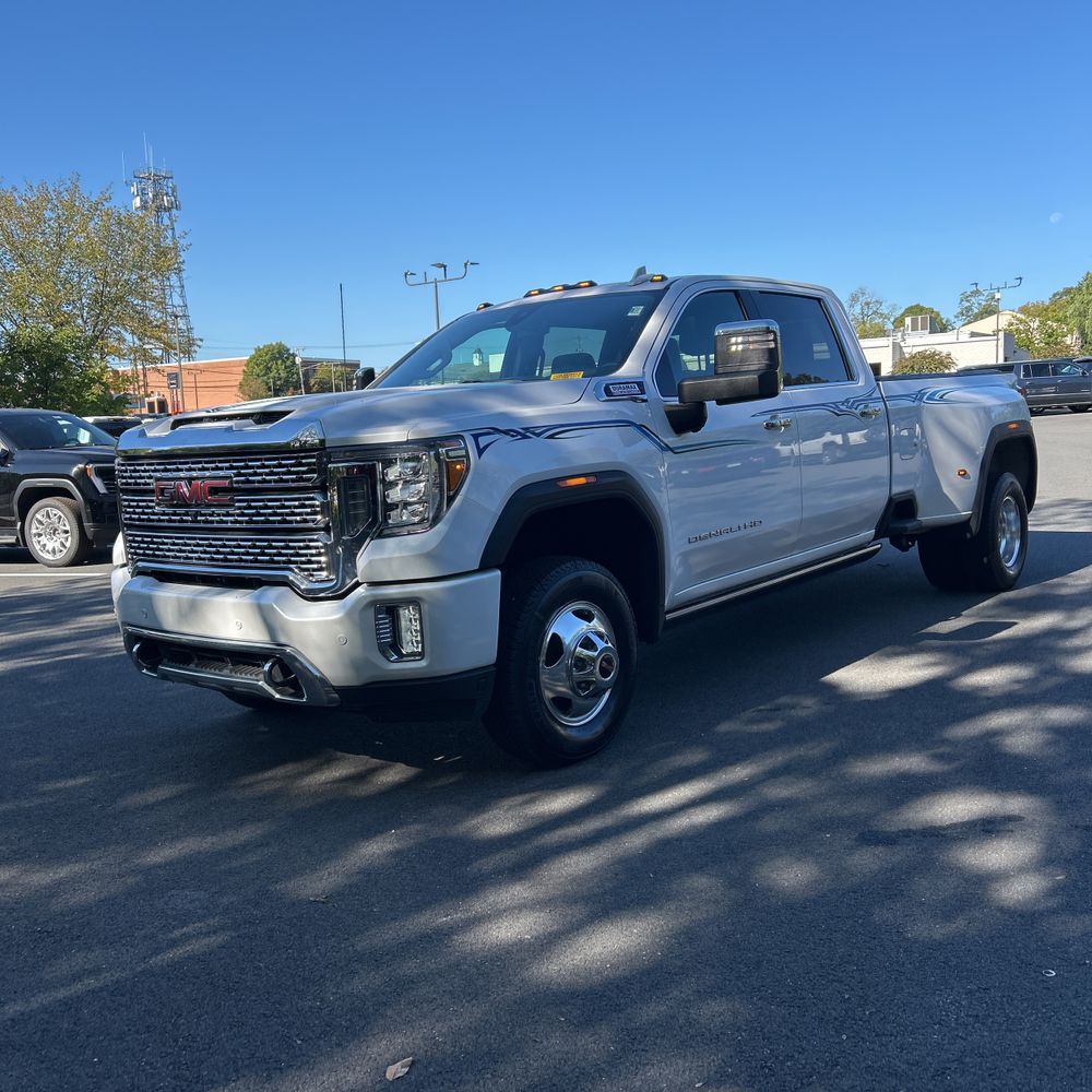 2023 GMC Sierra 3500HD Denali