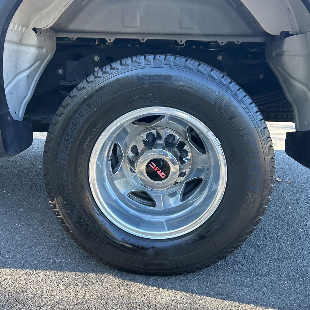 2023 GMC Sierra 3500HD Denali
