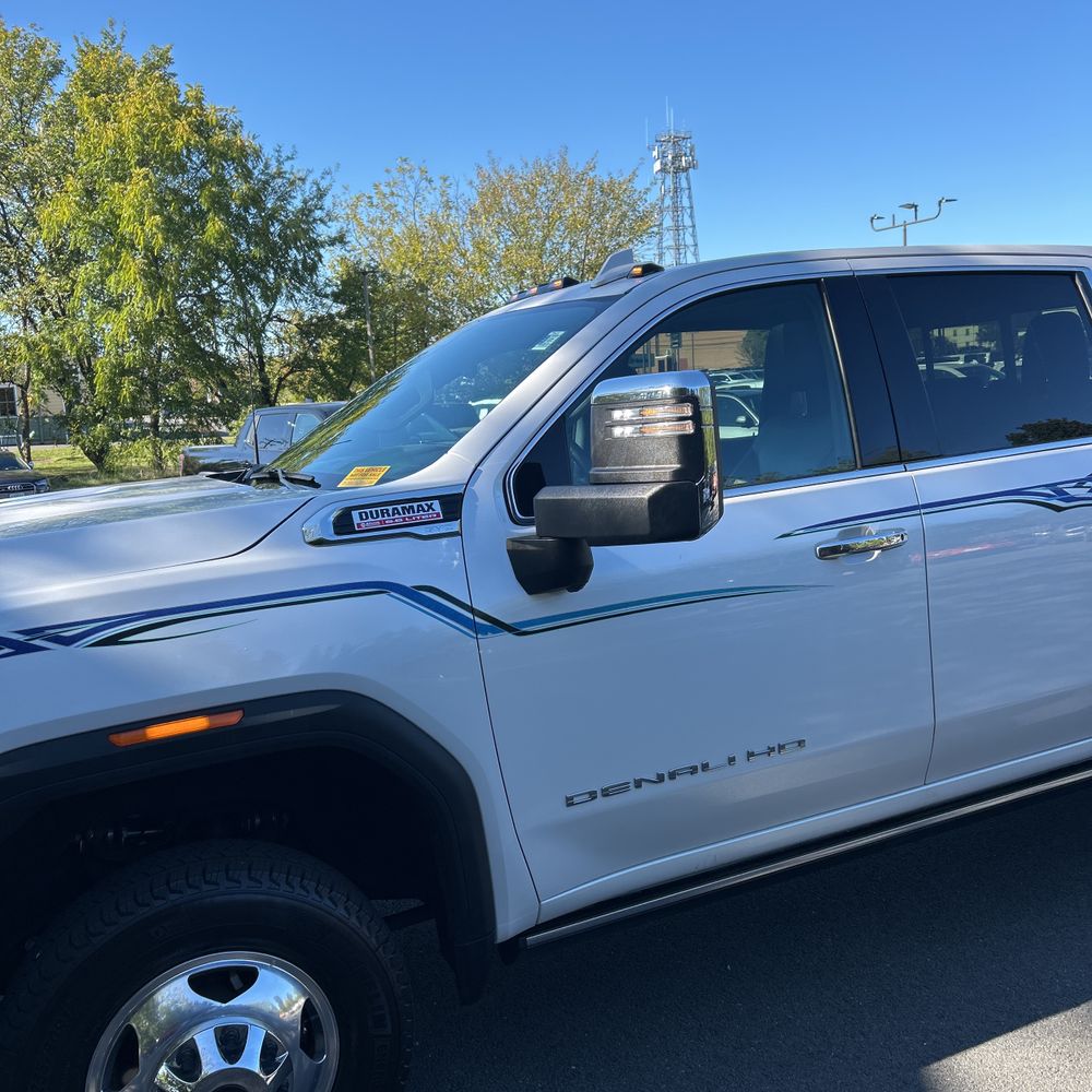 2023 GMC Sierra 3500HD Denali