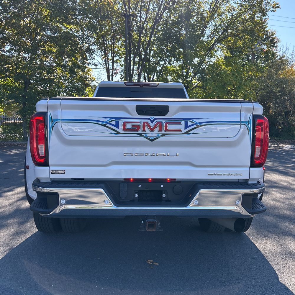 2023 GMC Sierra 3500HD Denali