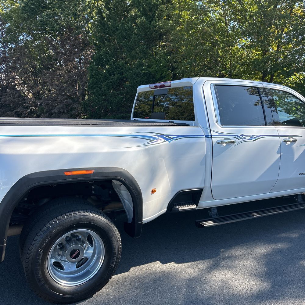 2023 GMC Sierra 3500HD Denali