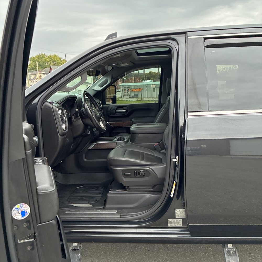 2020 GMC Sierra 3500 Denali