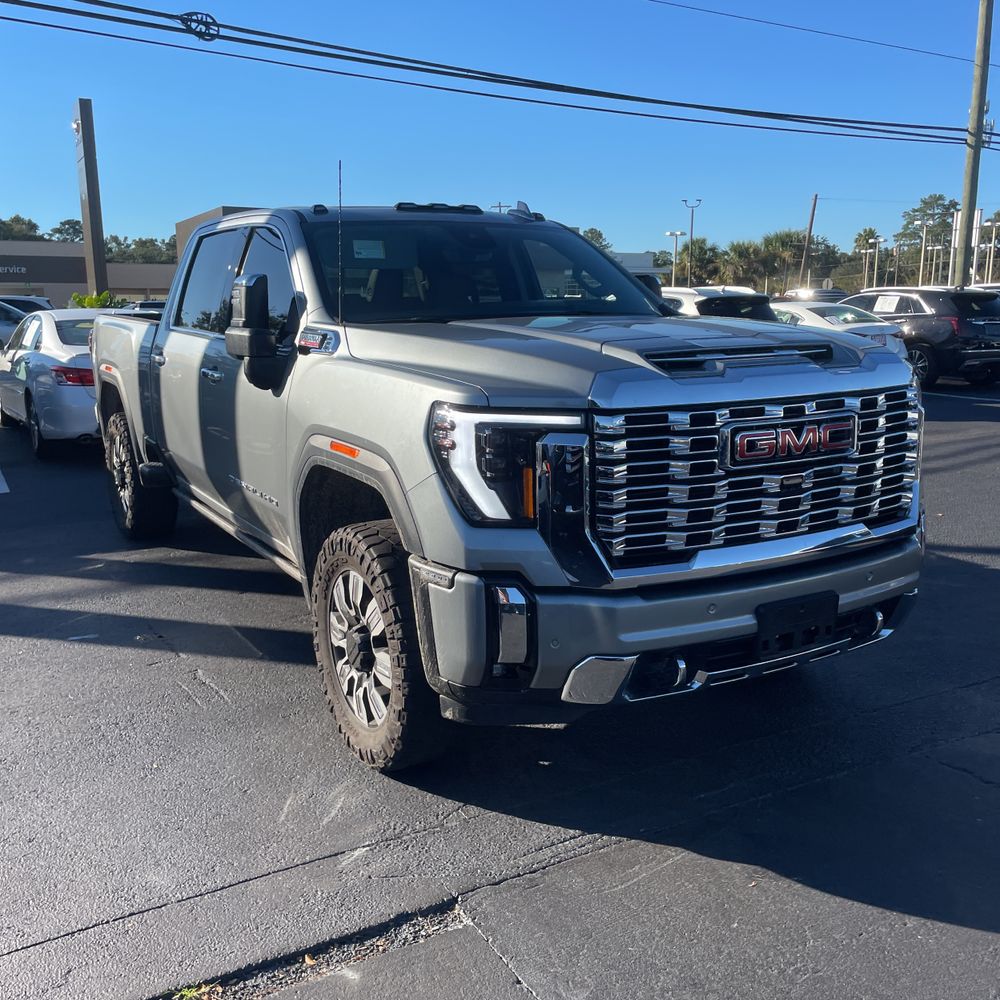 2024 GMC Sierra 3500HD Denali