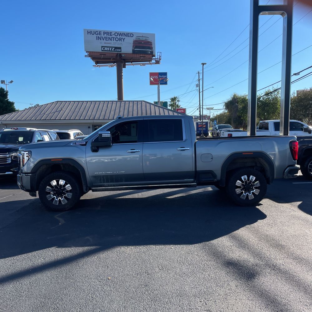 2024 GMC Sierra 3500HD Denali