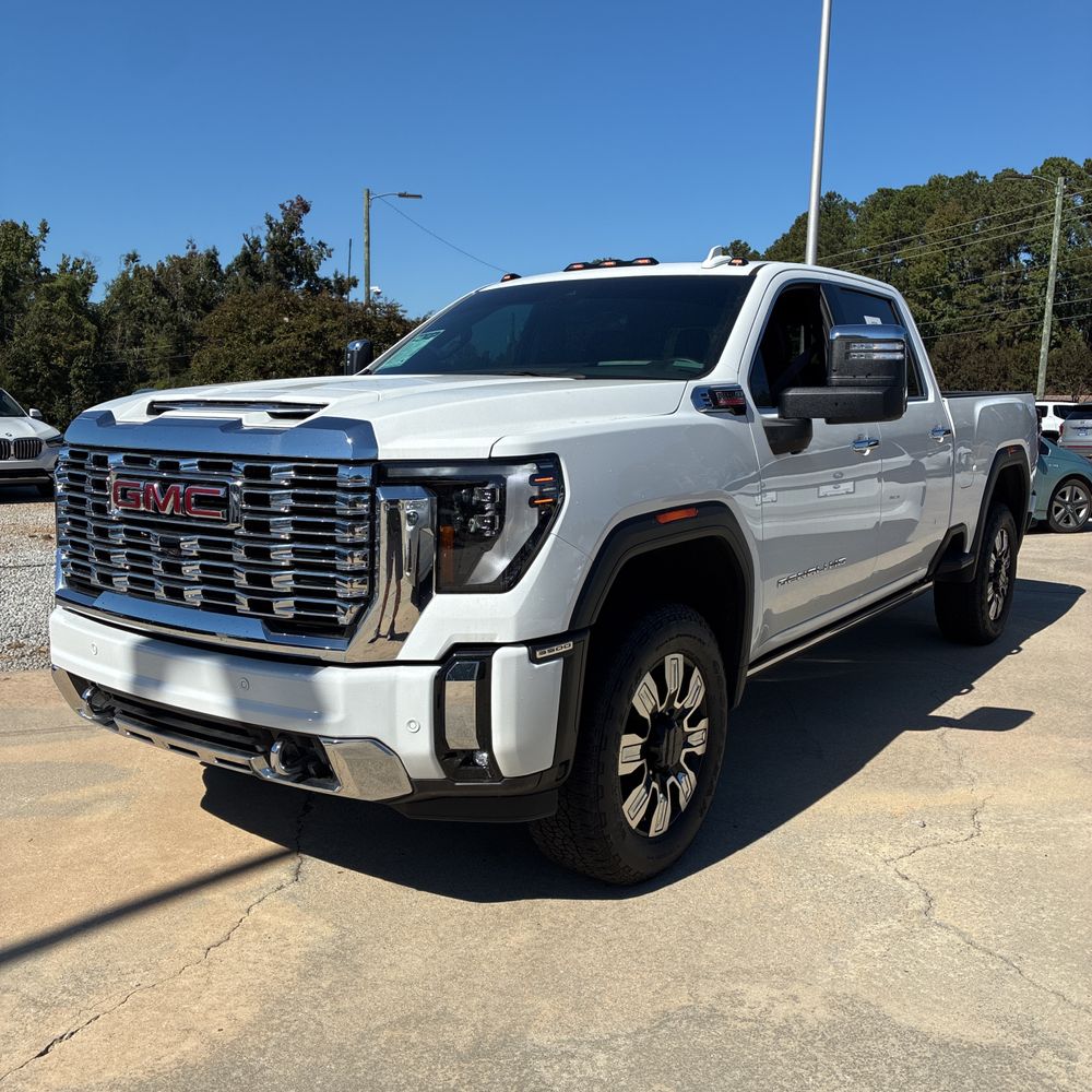 2024 GMC Sierra 3500HD Denali