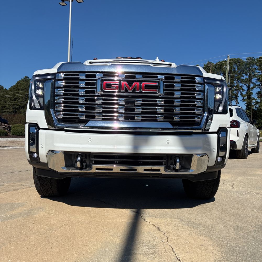 2024 GMC Sierra 3500HD Denali