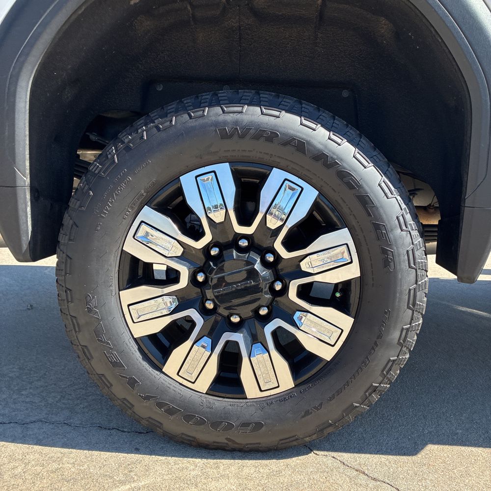 2024 GMC Sierra 3500HD Denali