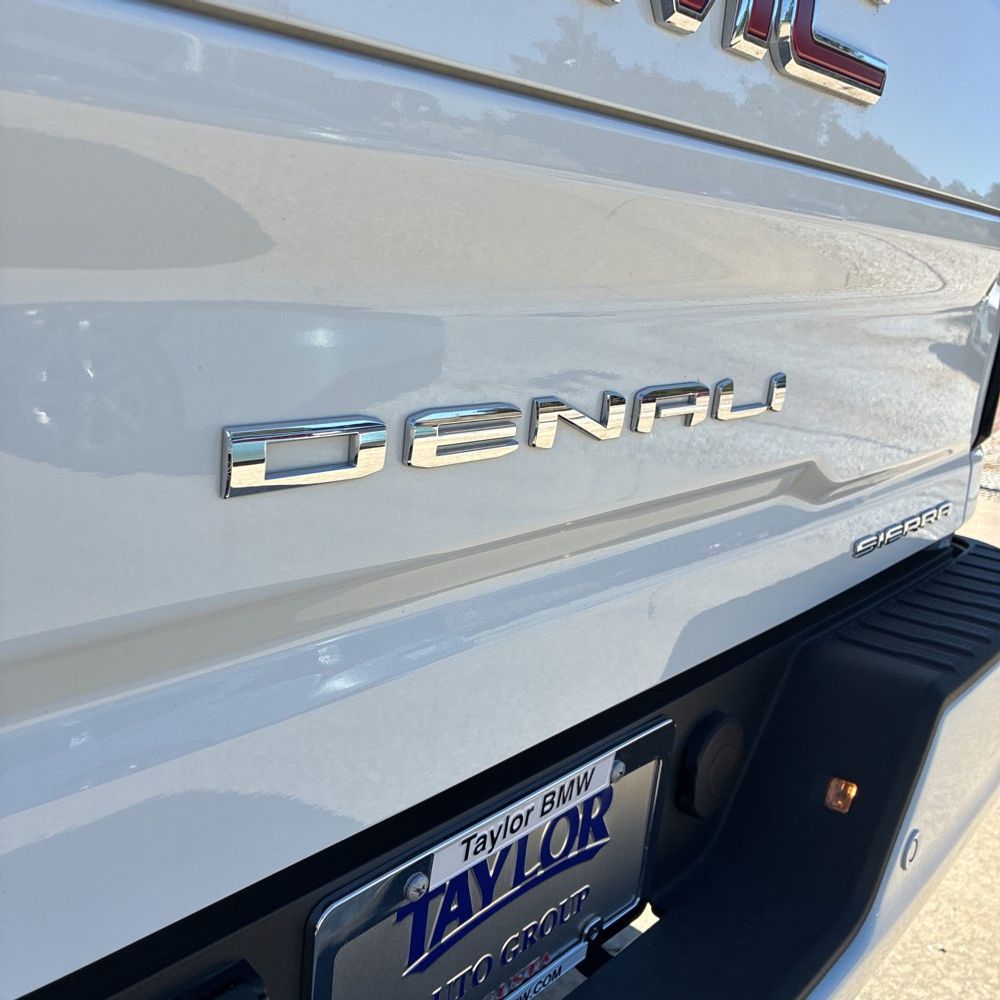 2024 GMC Sierra 3500HD Denali