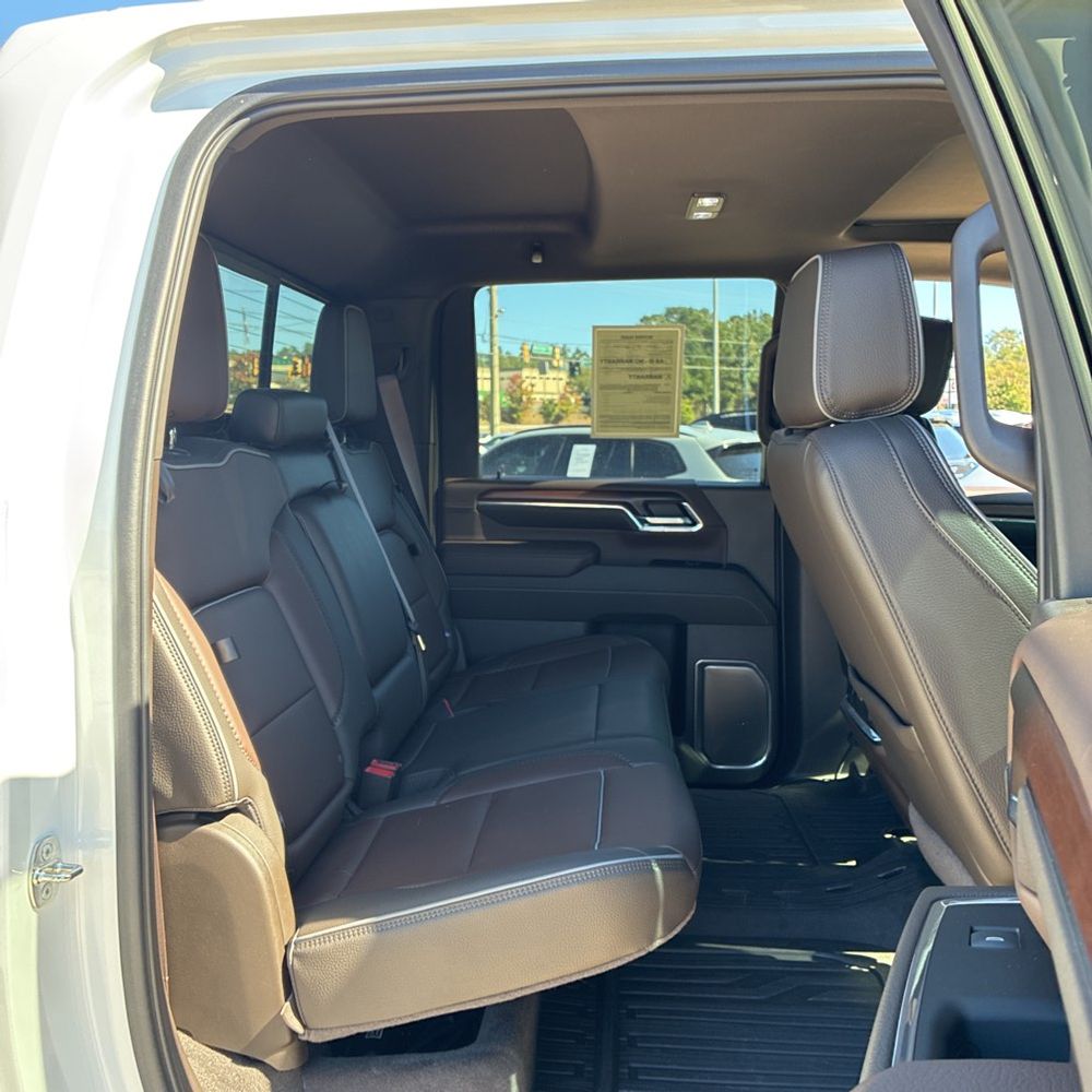2024 GMC Sierra 3500HD Denali